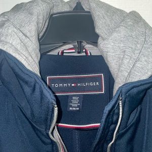 NWT Tommy Hilfiger Belted Soft Shell Hooded Rain Jacket WATERPROOF